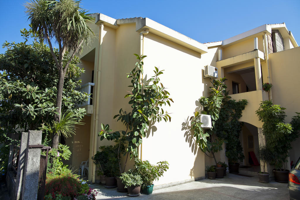 Apartments Angela Budva Exterior photo